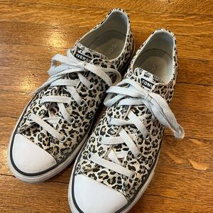 Girls Converse leopard print shoes size 3